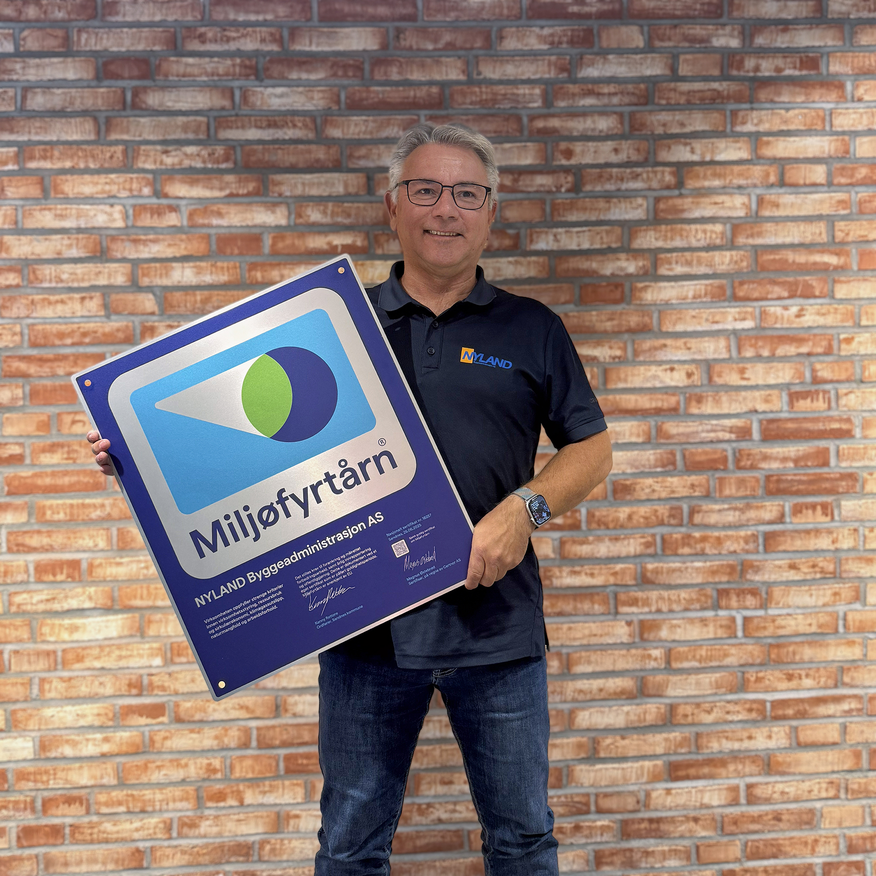 NBA mottak miljofyrtaarn plakett 2025.08.11